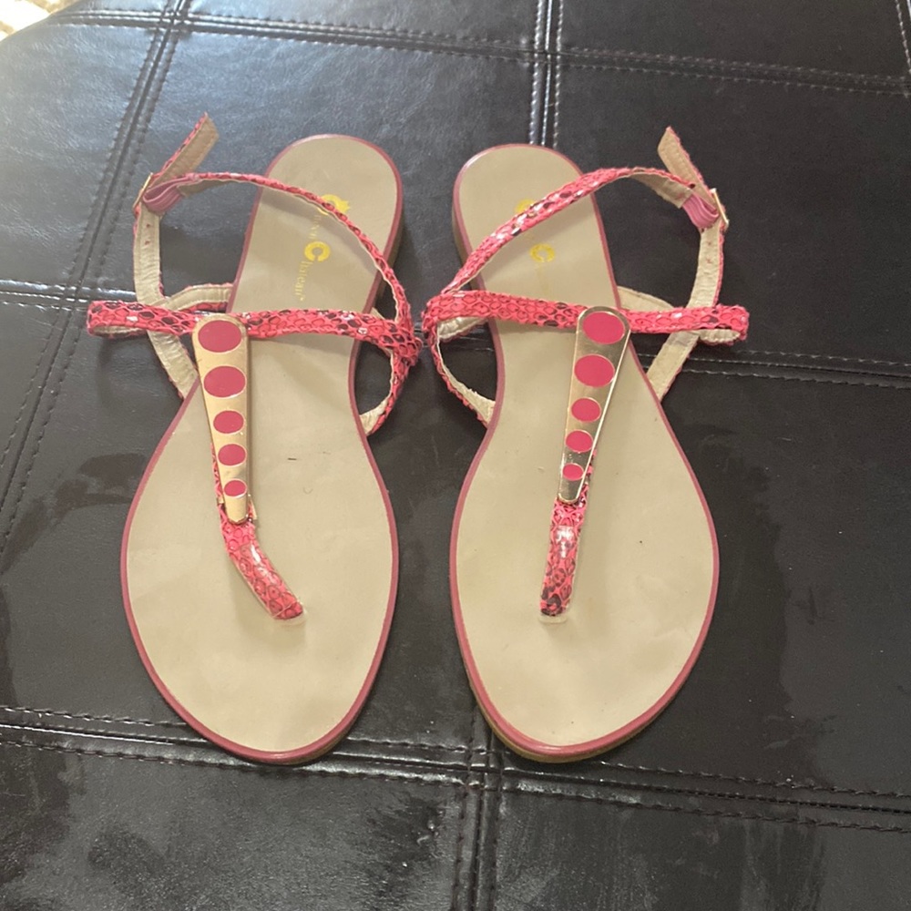 Pre owned pink and gold Queen Château